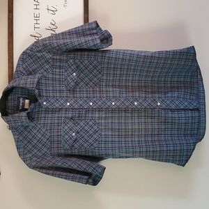 Wrangler button up shirt